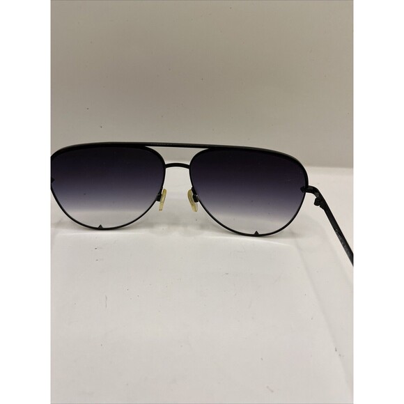 Quay X Desi Australia Black Aviator Sunglasses Gradient Lens High Key Lens CAT.3